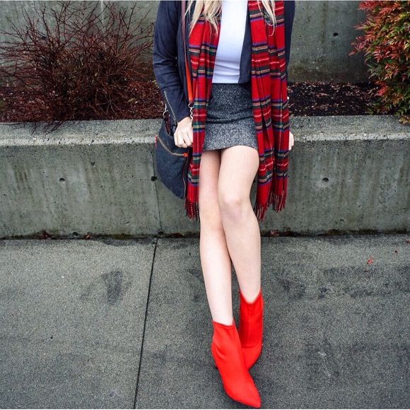 A New Day “Cady” Red Stiletto Sock Ankle Booties - Picture 2 of 7